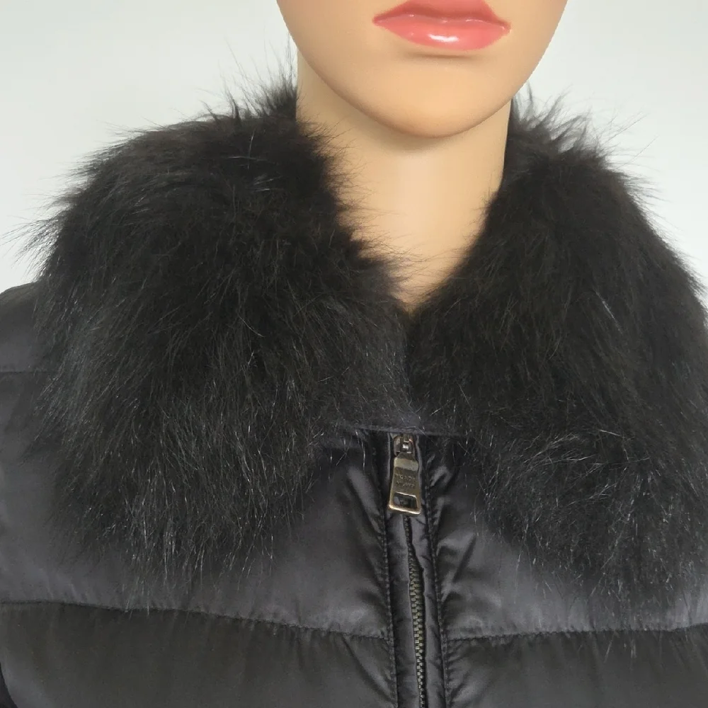 PRADA Women's Black Puffer Coat with Faux Fur Collar - Picture 3 of 9